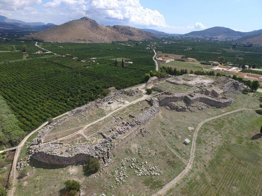 דירות Nafplio, Hill With An Amazing View מראה חיצוני תמונה
